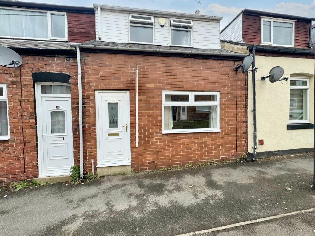 3 bedroom terraced house for sale in Girven Terrace, Easington Lane