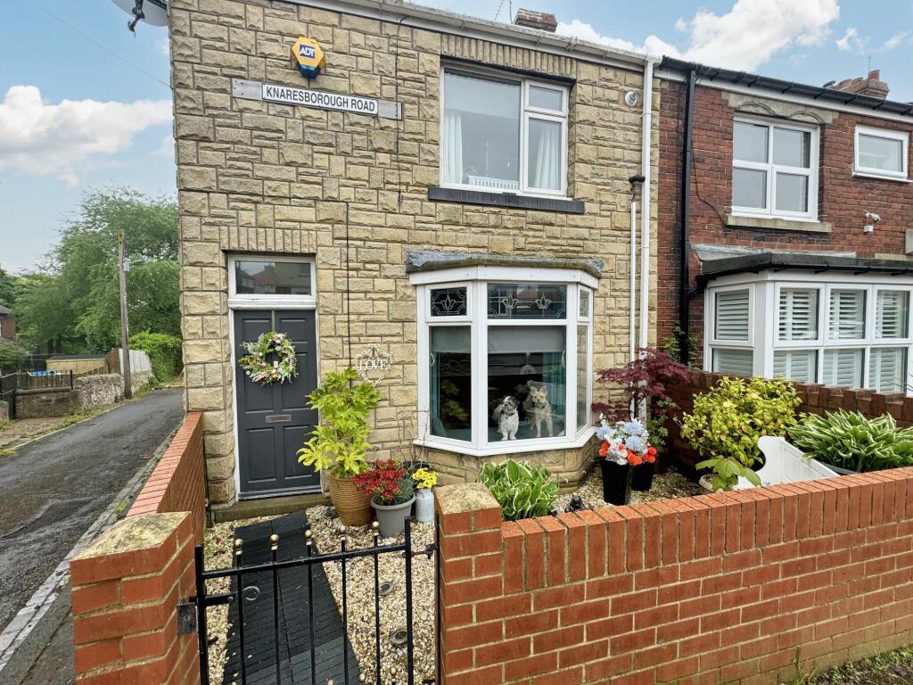 3 bedroom terraced house for sale in Knaresborough Road, Murton, Seaham