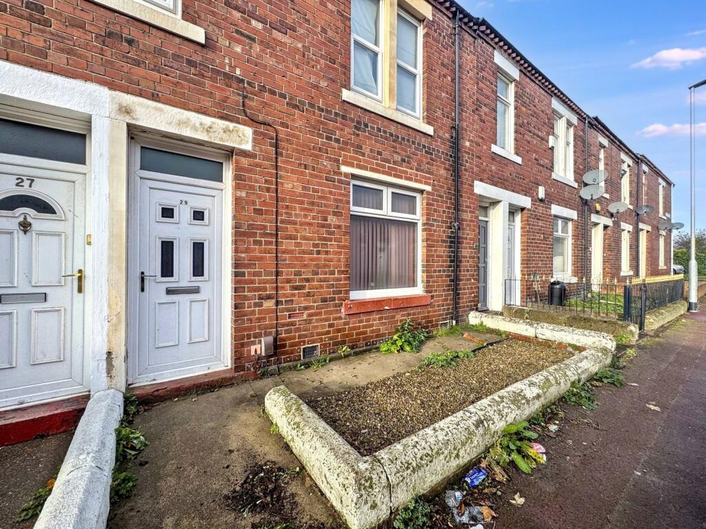 Main image of property: Portland Street, Pelaw, Gateshead, Tyne and Wear, NE10 0XX