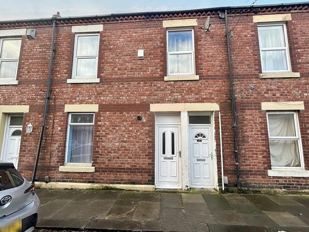 2 bedroom flat for sale in Wilberforce Street, Jarrow, Tyne and Wear
