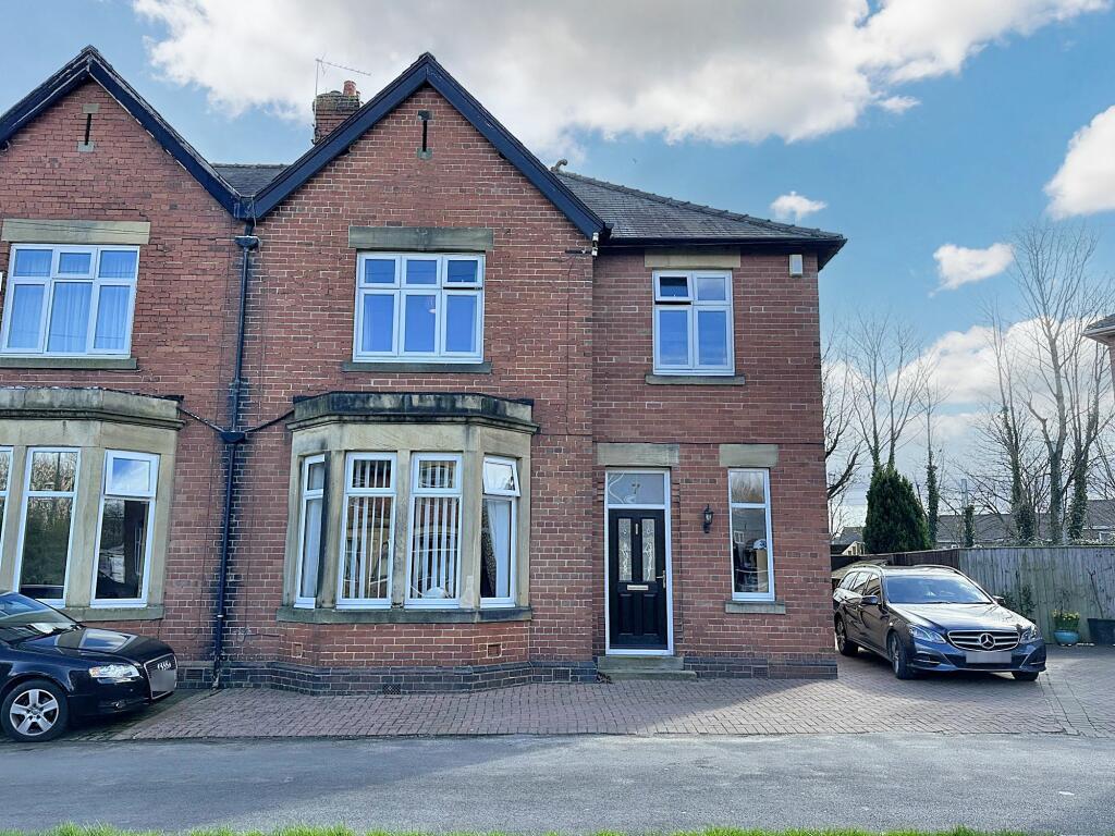 4 bedroom semidetached house for sale in Greenbank Villas, Jarrow
