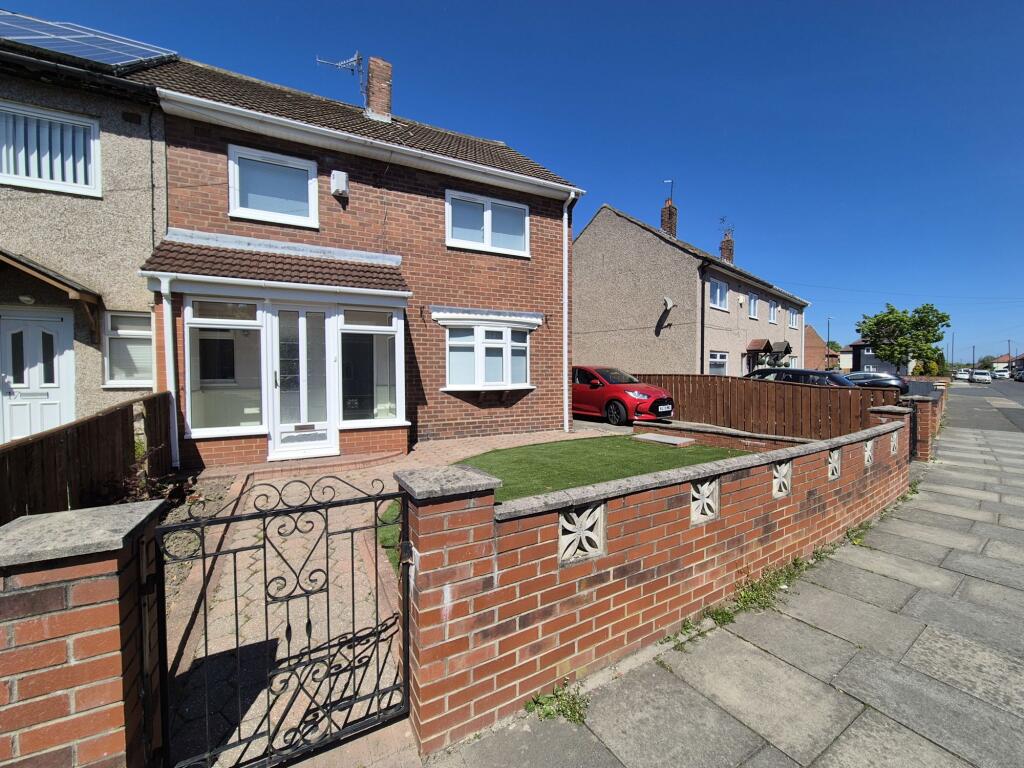 Main image of property: Hexham Avenue, Hebburn, Tyne and Wear, NE31 2HN