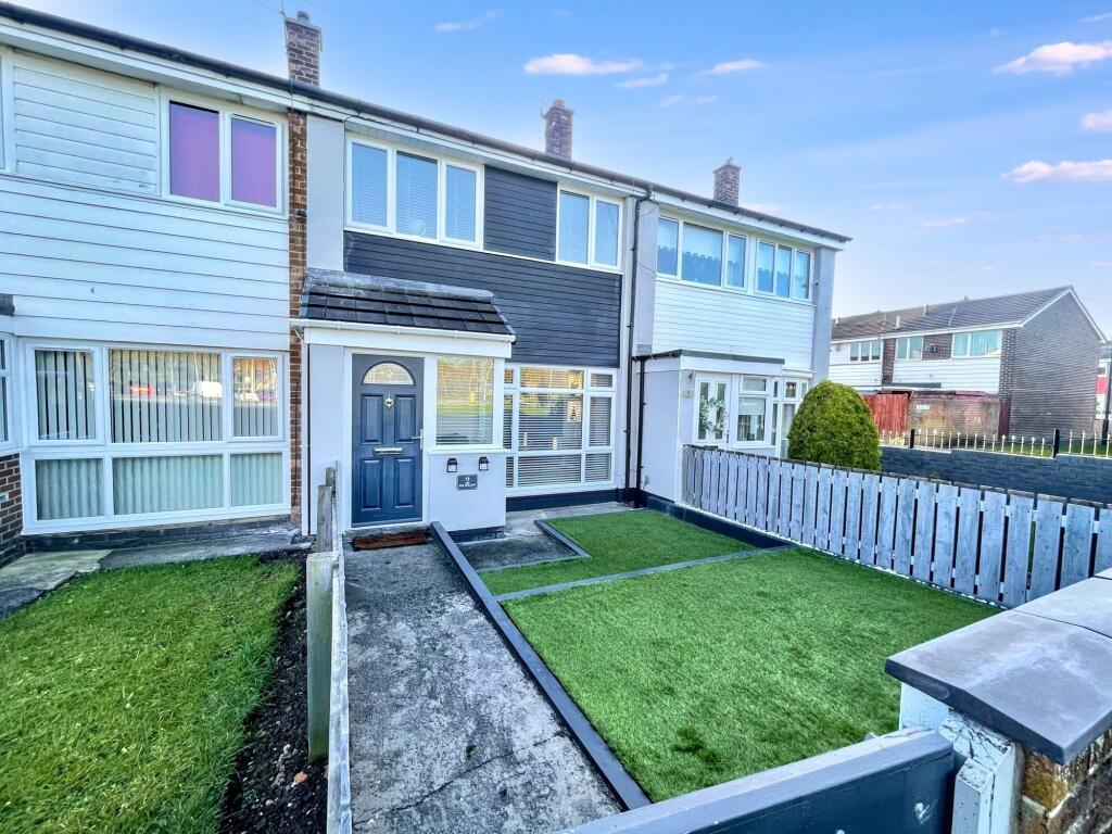 Main image of property: The Hollow, Fellgate , Jarrow, Tyne and Wear, NE32 4QA