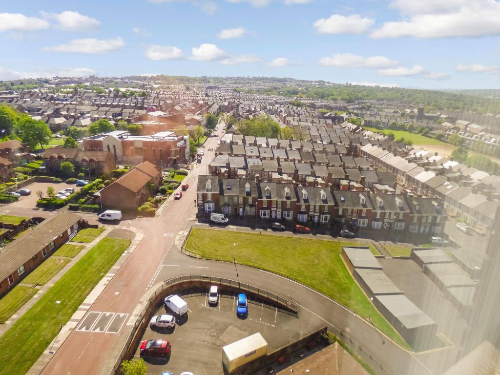 2 bedroom flat for sale in Bensham Court, Bensham, Gateshead, Tyne and