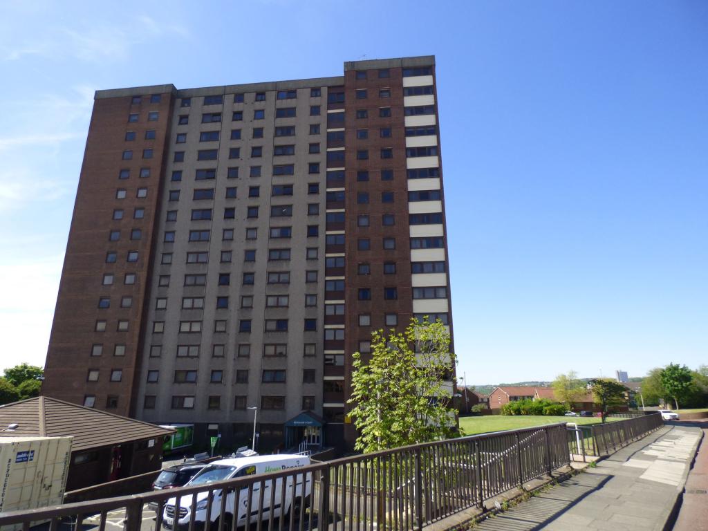 2 bedroom flat for sale in Bensham Court, Bensham, Gateshead, Tyne and