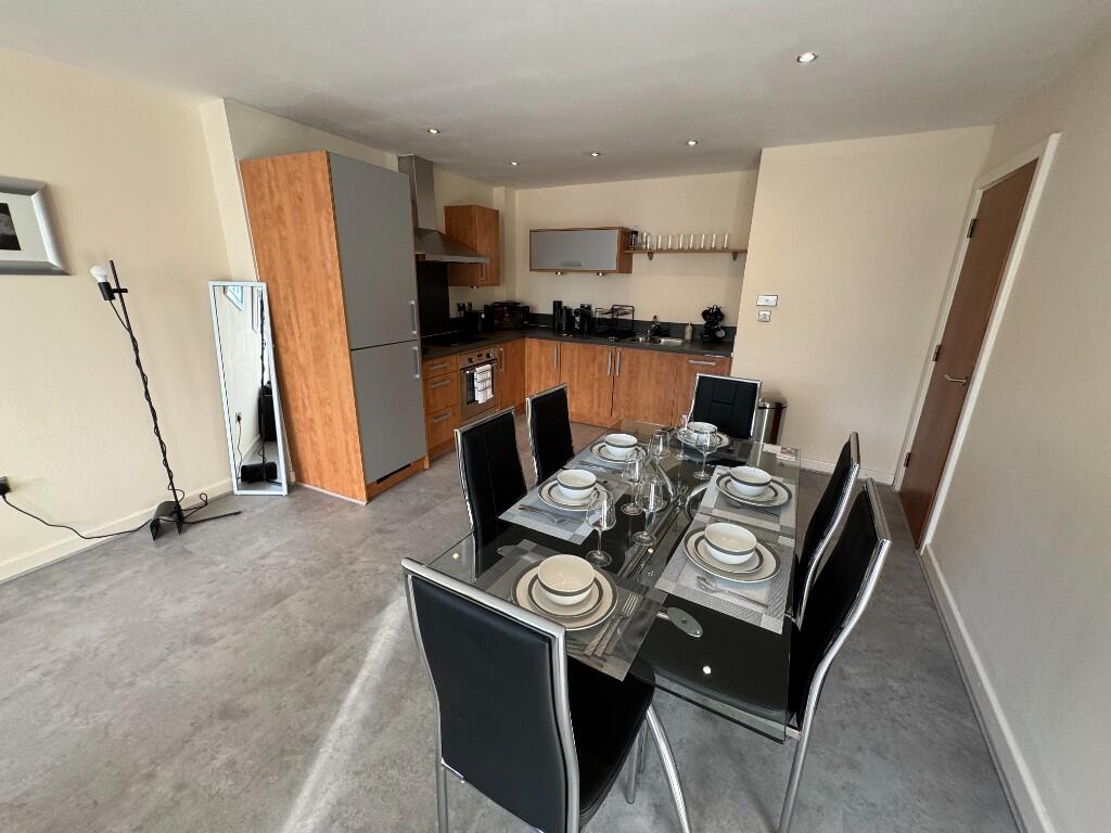 Additional property image - THe Glasshouse, 3 Canal Square, B16 8FL
