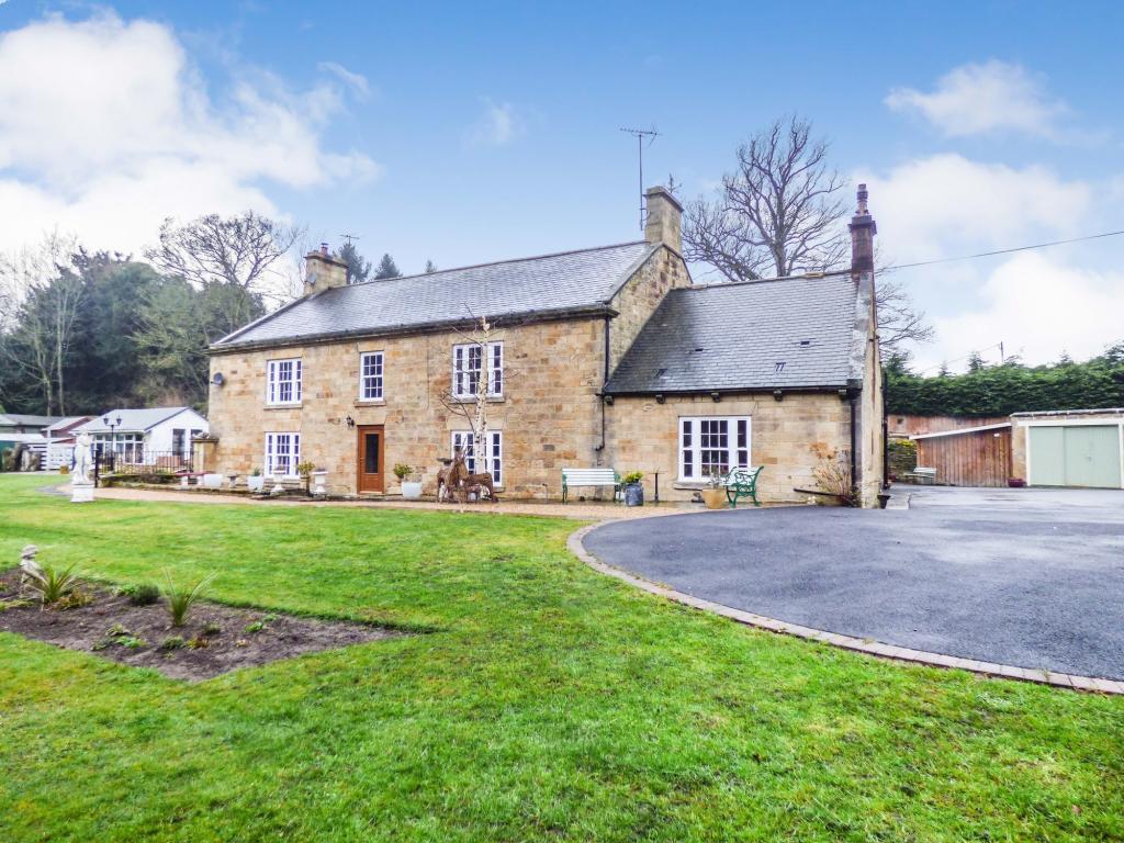 4 bedroom detached house for sale in Stannington, Stannington, Morpeth