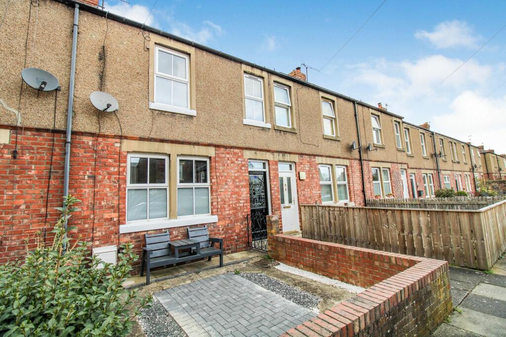 2 bedroom terraced house for sale in Wellwood Gardens, Morpeth