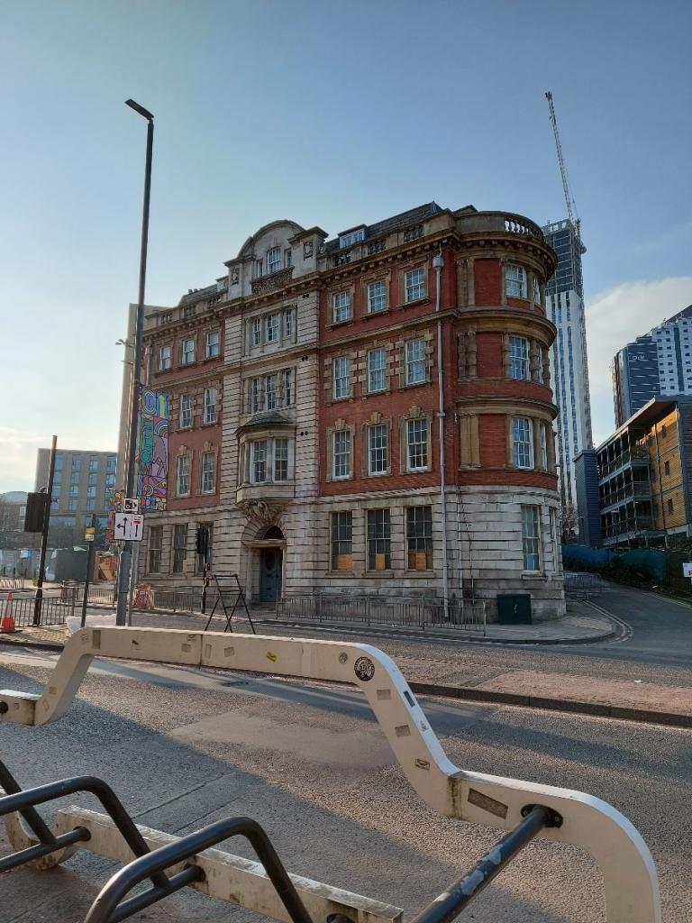 Studio Flat For Sale In Centenary House 53 North Street Leeds Ls2