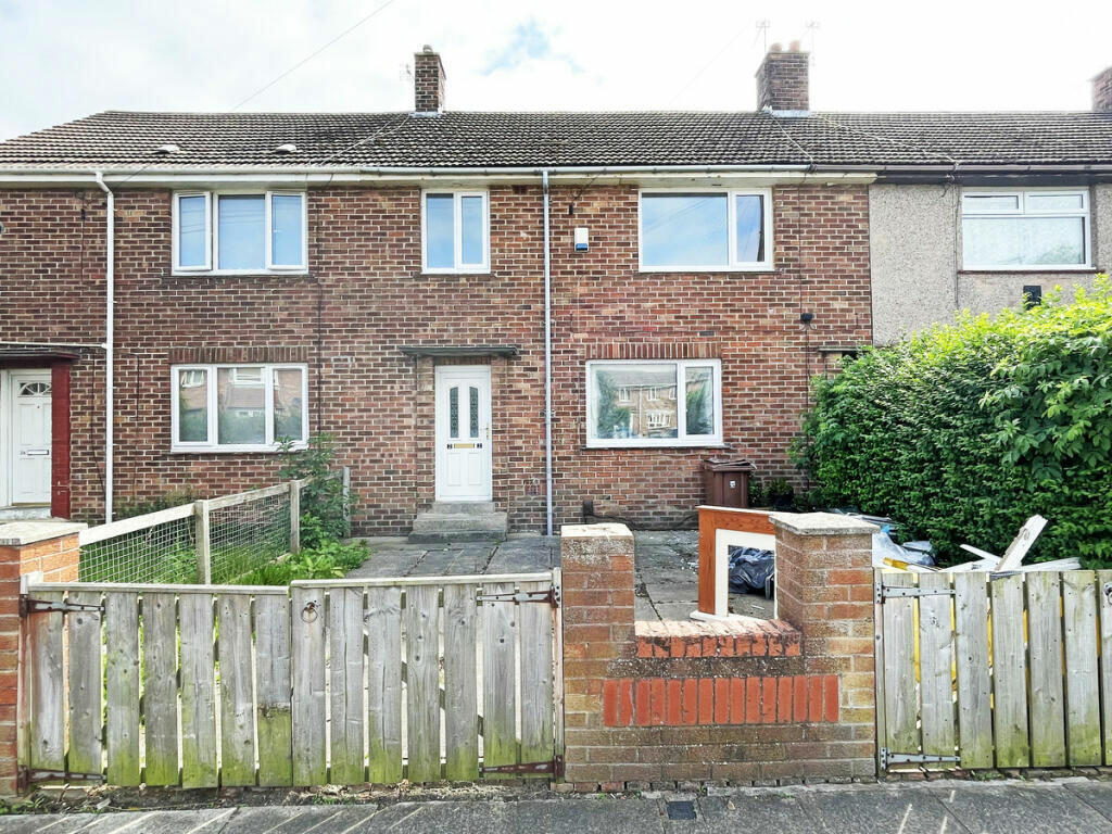 3 bedroom semidetached house for sale in Bruntoft Avenue, Hartlepool