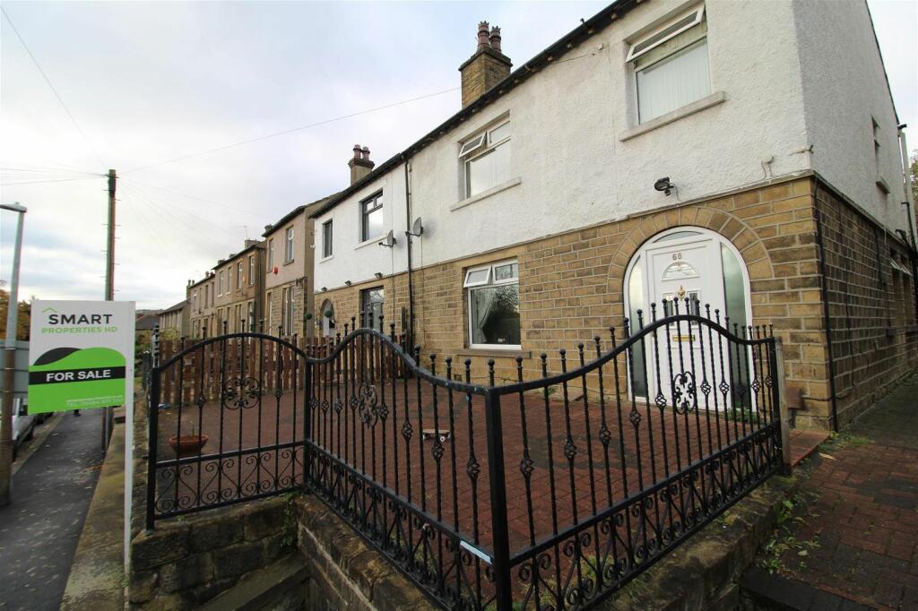 3 bedroom semi-detached house for sale in Heaton Road, Huddersfield, West Yorkshire, HD1 4JB, HD1