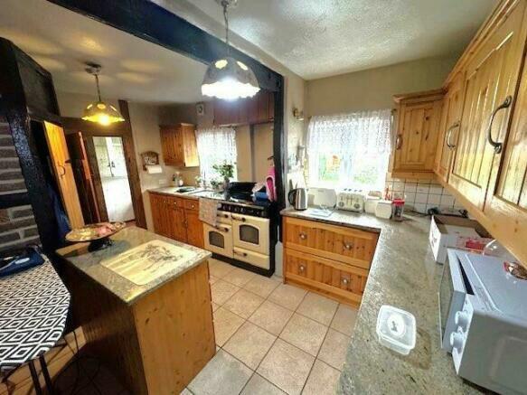 Additional property image - Magdalen Laver, Magdalen Laver, Ongar, Essex, CM5 0DR