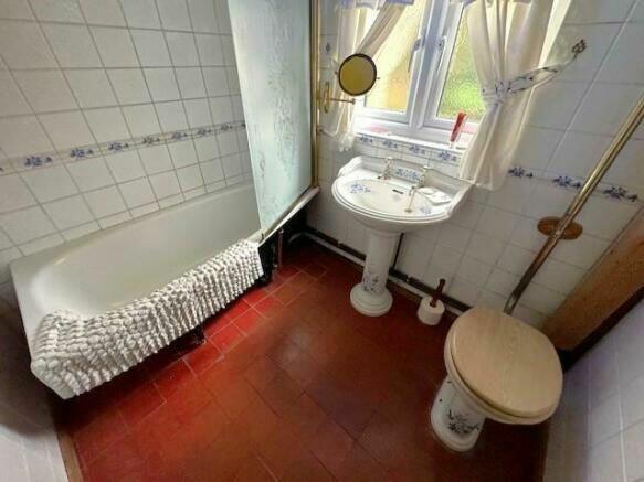 Additional property image - Magdalen Laver, Magdalen Laver, Ongar, Essex, CM5 0DR