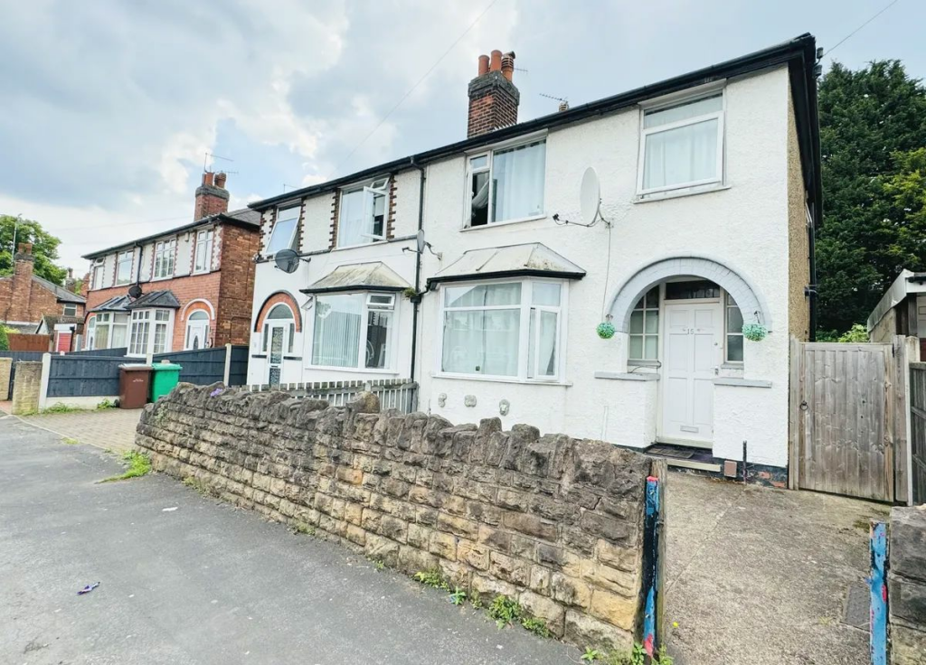 3 bedroom semidetached house for sale in Leacroft Road, Nottingham, Nottinghamshire, NG8 5GG, NG8