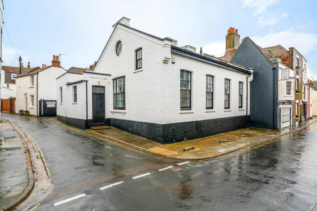 Main image of property: Middle Street, Deal, Kent, CT14 6HL
