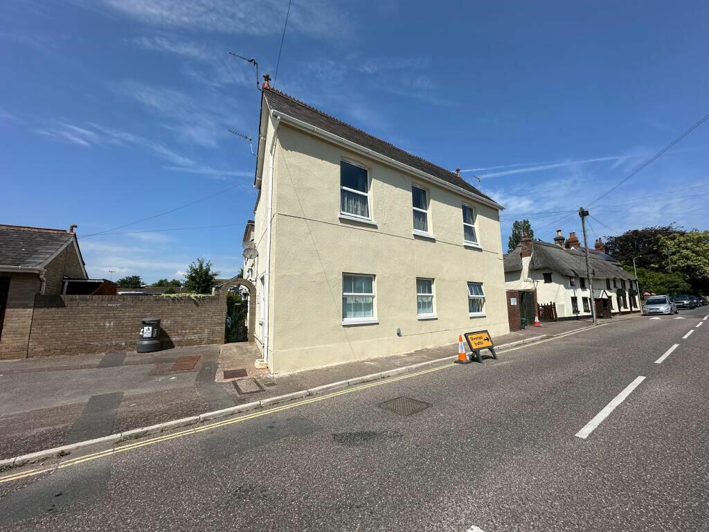 Main image of property: 123 Withycombe Village Road, Exmouth, Devon, EX8 3AE