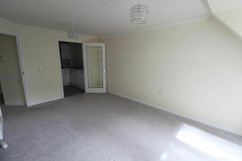 Additional property image - Christ Church Close, Nailsea, Bristol, Somerset, BS48 1RT