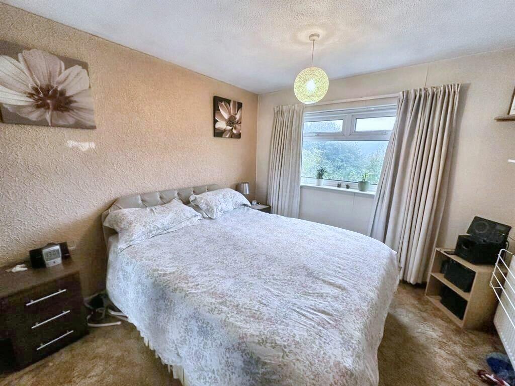 Additional property image - Ullswater Drive, Bradford, West Yorkshire, BD6 2TE