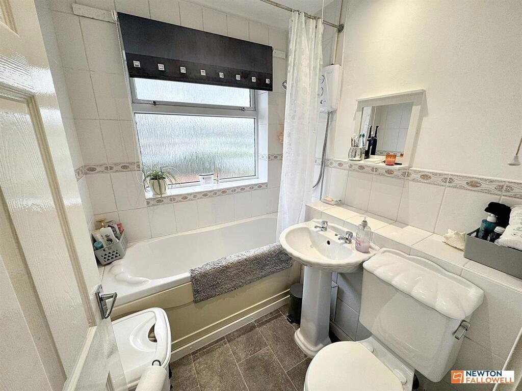 Additional property image - Cheswood Drive, Minworth, Sutton Coldfield, West Midlands, B76 1YE