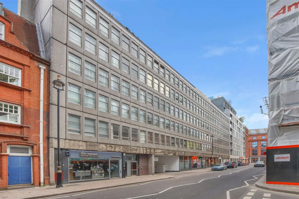 Main image of property: 18 Rochester Row, ., London, SW1P 1BS