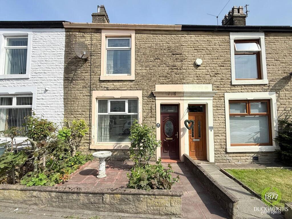 Main image of property: Blackburn Road, Oswaldtwistle, Accrington, Lancashire, BB5 4NQ