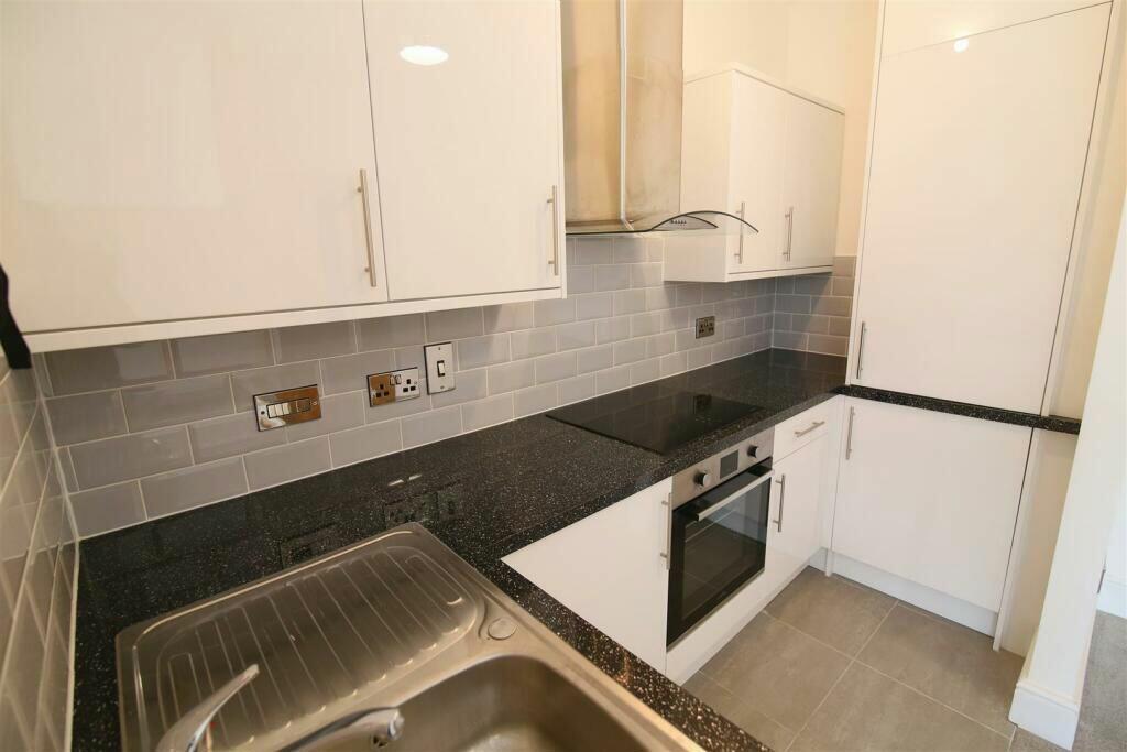 Additional property image - Symington House, Market Street, Rugby, Warwickshire, CV21 3DQ