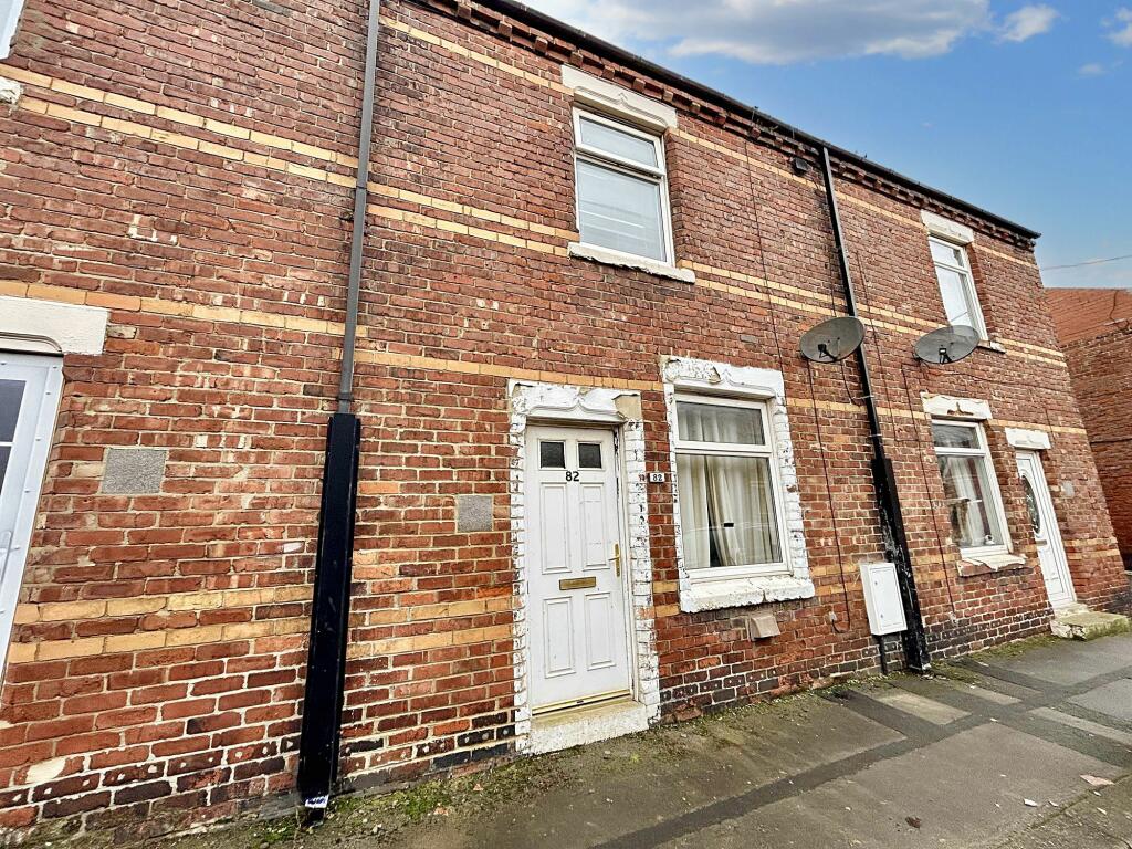 2 bedroom terraced house for sale in Sixth Street, Horden, Peterlee
