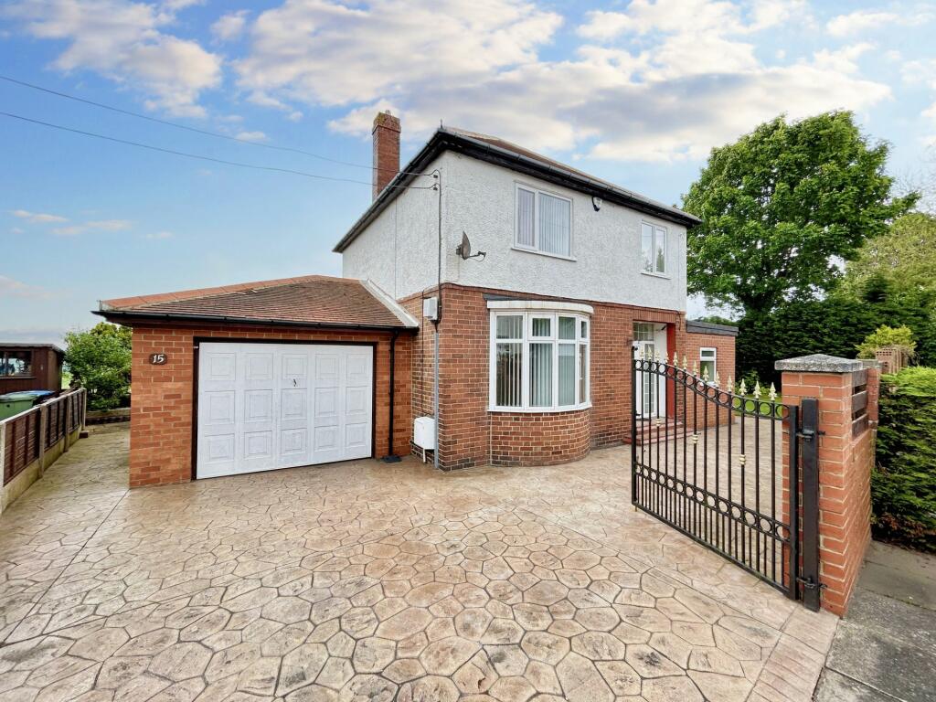 3 bedroom detached house for sale in The Grove, Easington Village