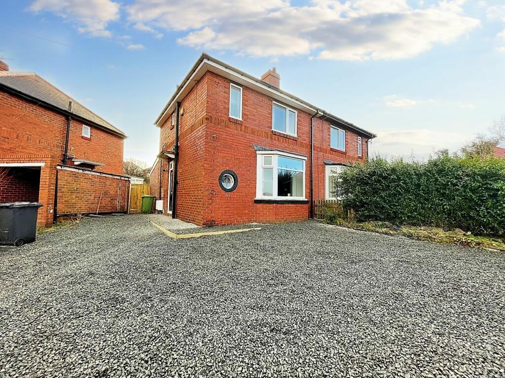 2 bedroom semidetached house for sale in Harton House Road, Harton, South Shields, Tyne and