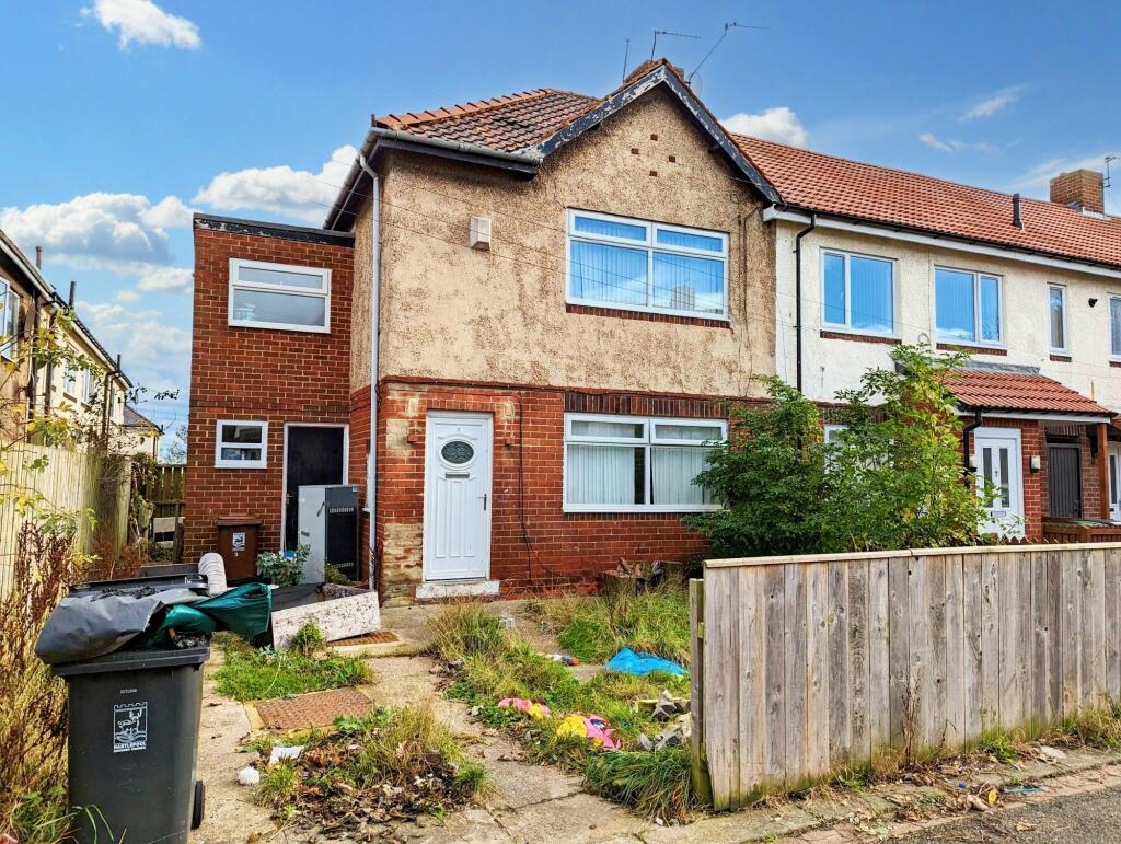 3 bedroom terraced house for sale in Henderson Grove, Hartlepool