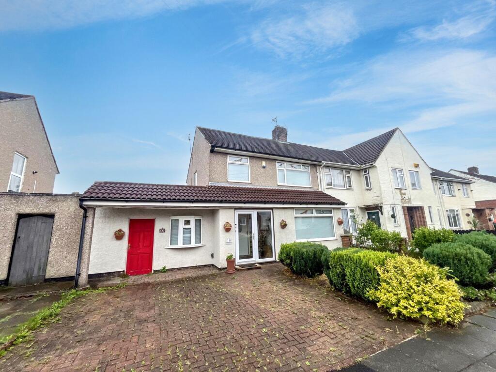 Main image of property: Raunds Avenue, Roseworth, Stockton-on-Tees, Durham, TS19 9BW