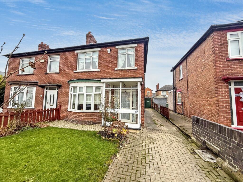 Main image of property: The Avenue, Thornaby, Stockton-on-Tees, Durham, TS17 7JF