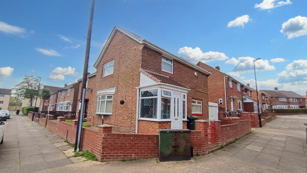 3 bedroom semidetached house for sale in Geddes Road, Grindon