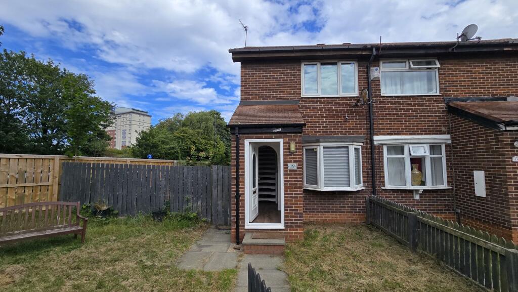 Main image of property: Finchale Close, Hendon, Sunderland, Tyne and Wear, SR2 8AR