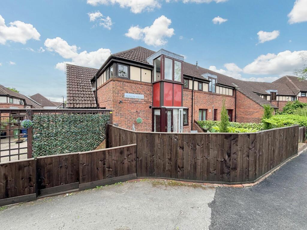 2 bedroom flat for sale in Dunlin Drive, Ayton, Washington, Tyne and