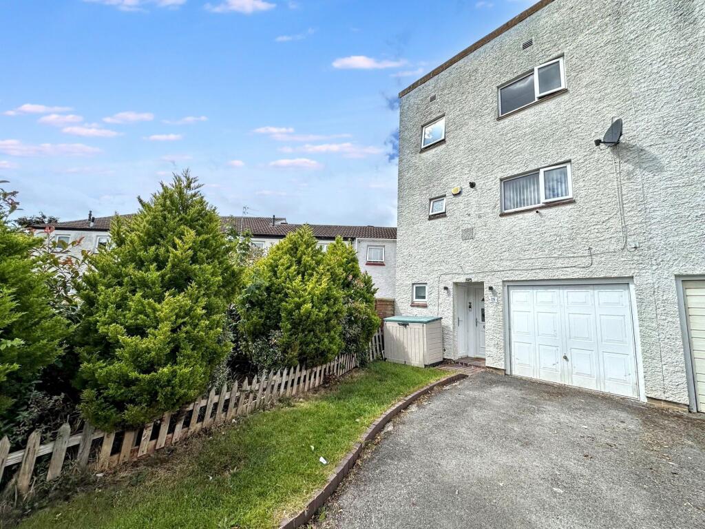 Main image of property: Longacre, Washington, Tyne and Wear, NE38 8RG