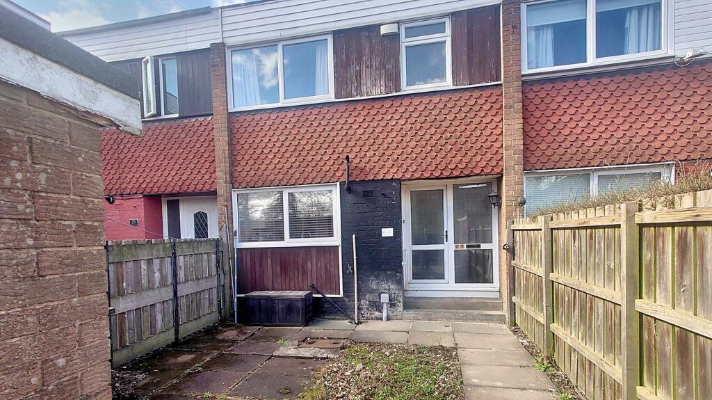 3 bedroom terraced house for sale in Western Drive, Grainger Park