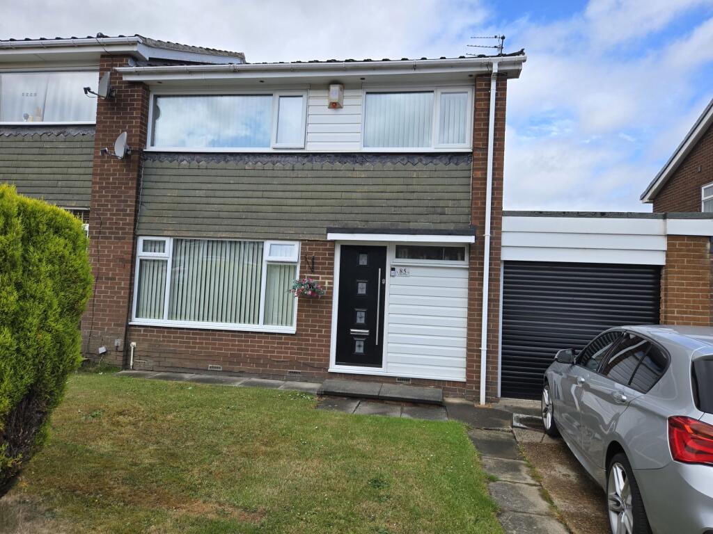 Main image of property: Kenmoor Way, Chapel House, Newcastle upon Tyne, Tyne and Wear, NE5 1UB
