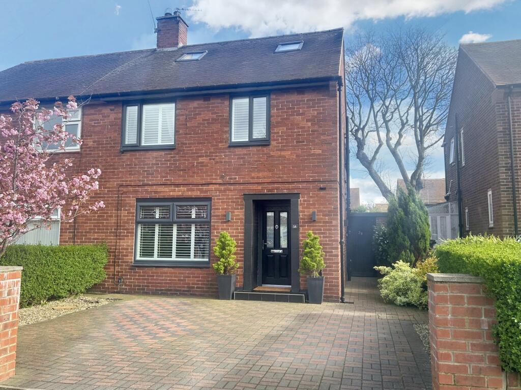 3 bedroom semidetached house for sale in Cragside Avenue, North