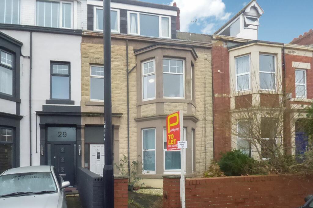 2 bedroom ground floor flat for rent in Esplanade, Whitley Bay, Tyne