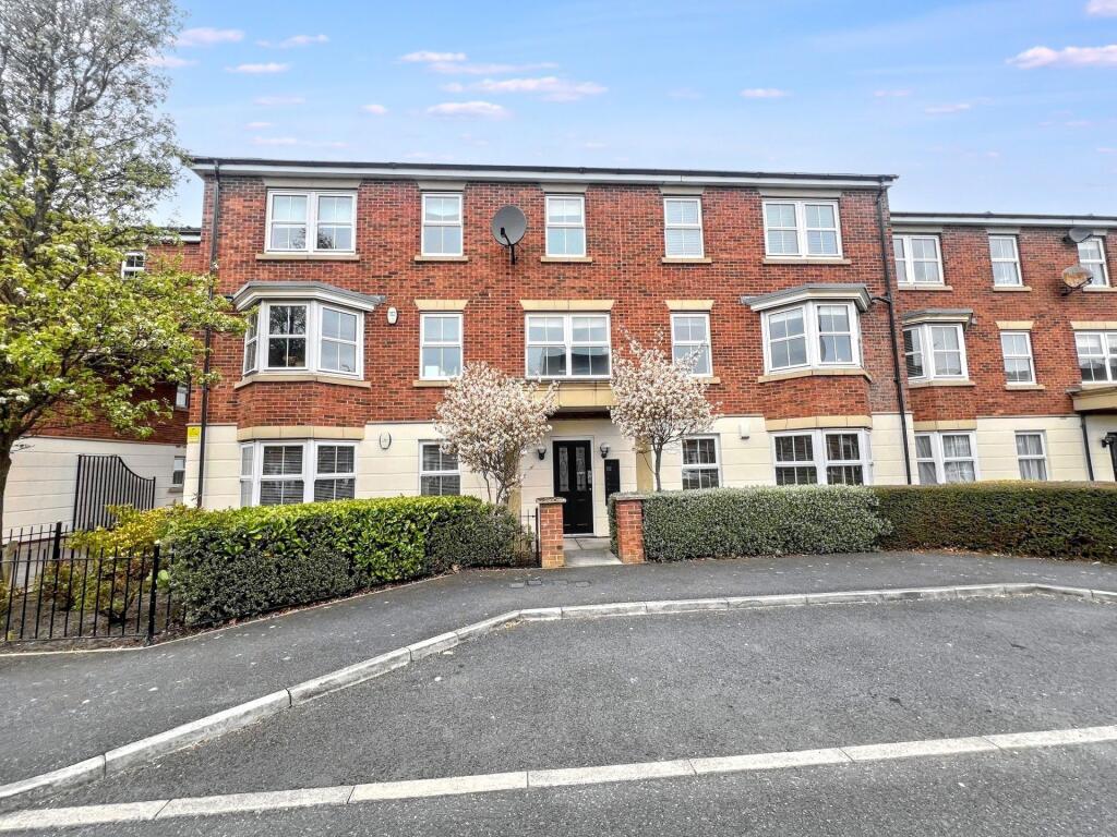 Main image of property: Meadow Vale, Shiremoor, Newcastle upon Tyne, Tyne and Wear, NE27 0BF