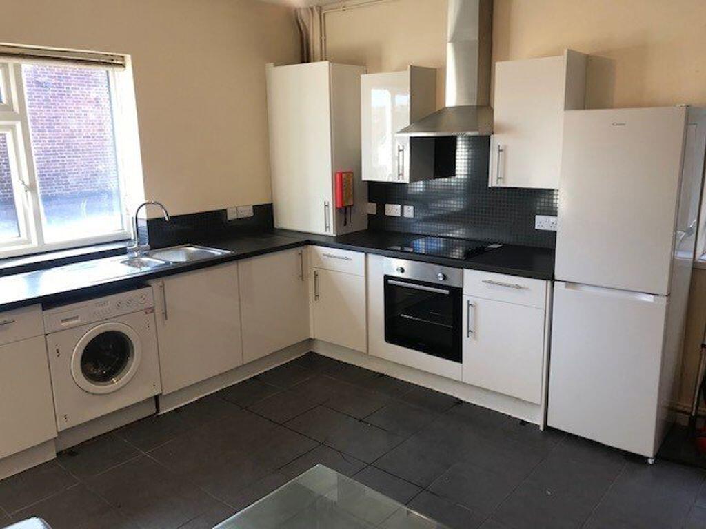 Main image of property: London Road