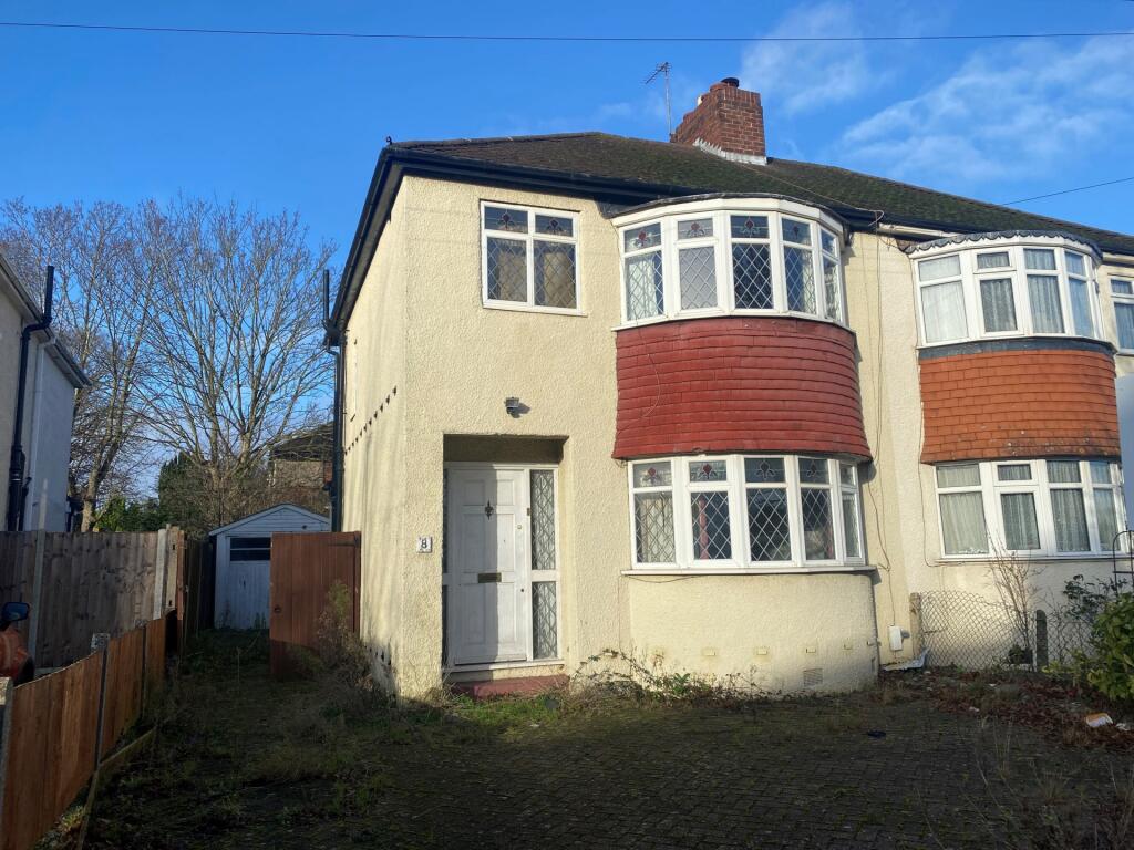 3 bedroom semidetached house for sale in Ryecroft Road, Petts Wood, BR5