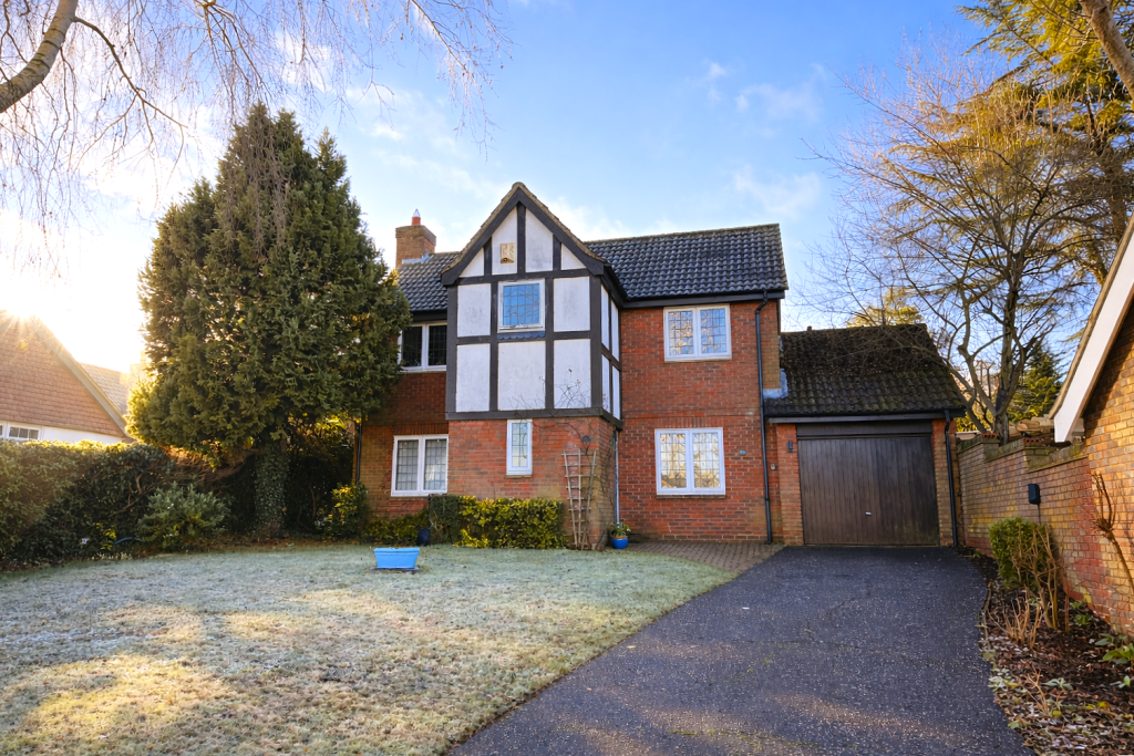 Main image of property: Roedean Close, Orpington, BR6