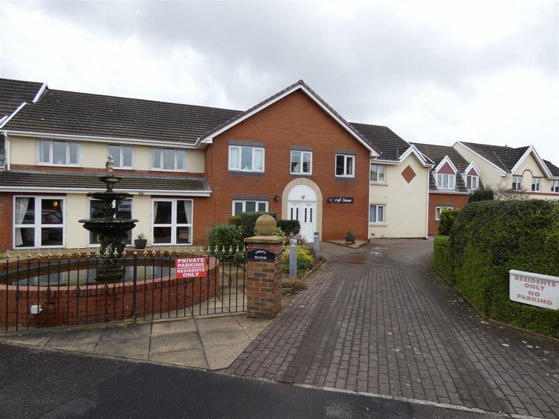 2 bedroom flat for sale in Croft Manor, Mason Close, Freckleton, PR4
