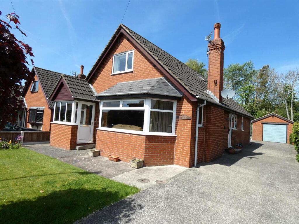 Main image of property: Mill View, Freckleton, Preston, PR4 1YQ