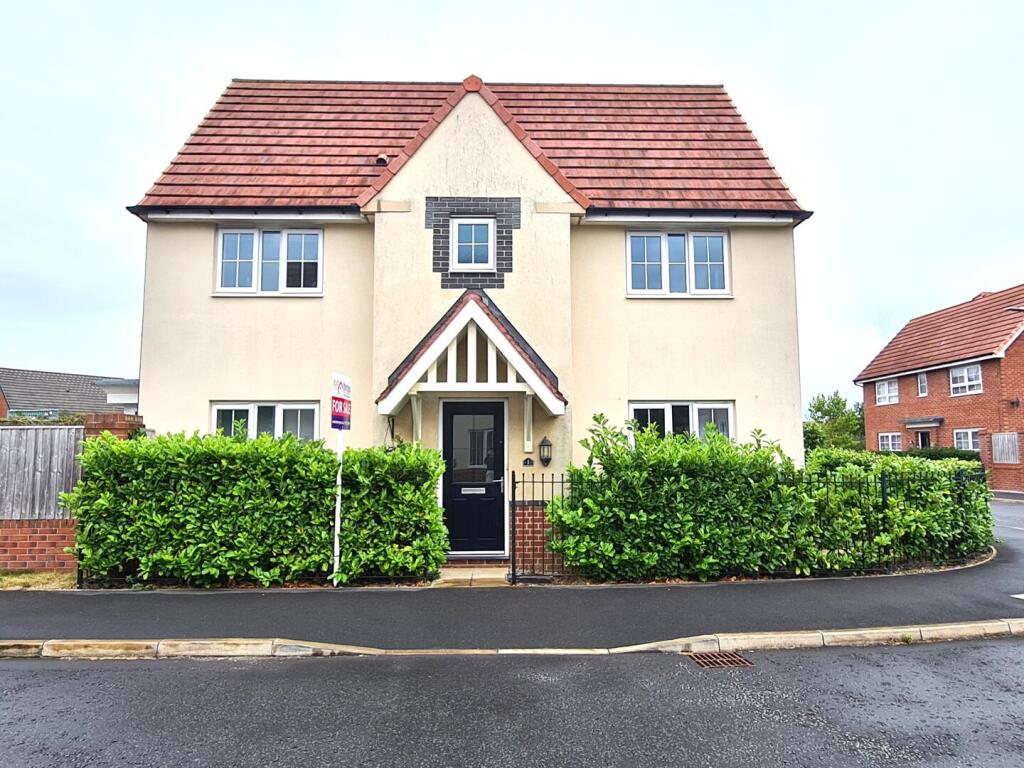 Main image of property: Parkinson Lane, Kirkham, Preston, PR4 2EW