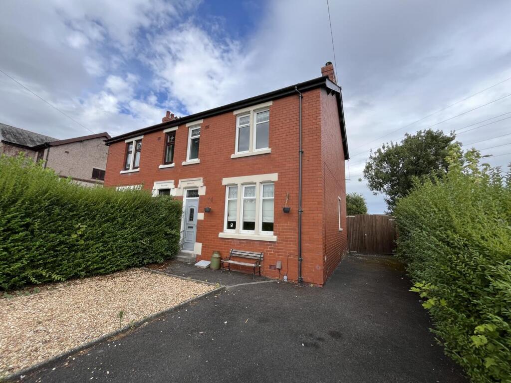 Main image of property: Preston New Road, Freckleton, Preston, PR4 1HN