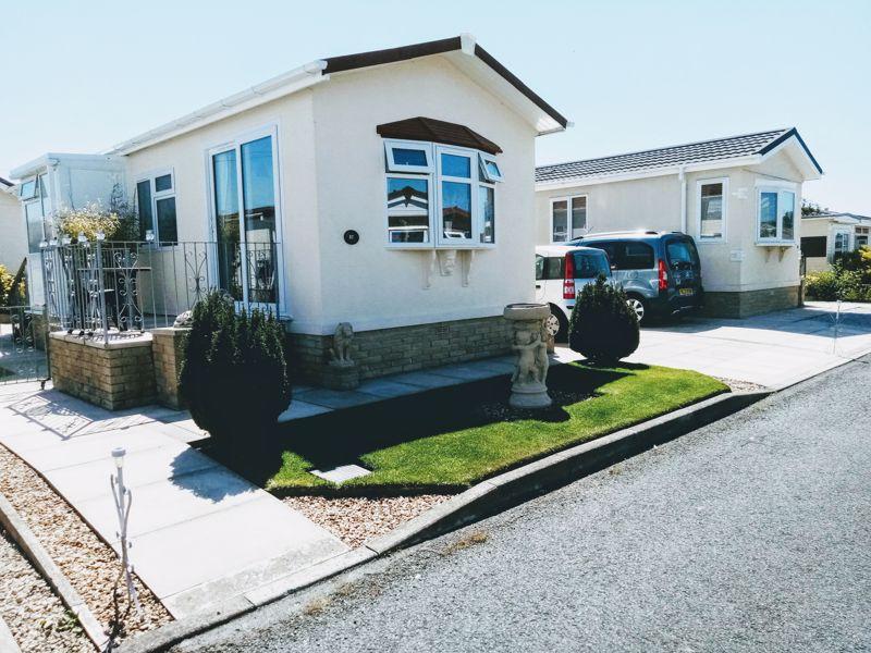 2 bedroom park home for sale in Wyre Vale Park, Garstang, PR3 1PN, PR3