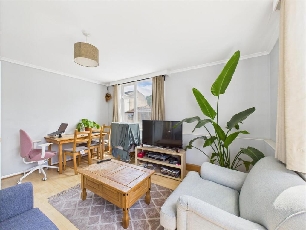 Main image of property: Bethnal Green Road, Shoreditch, E2